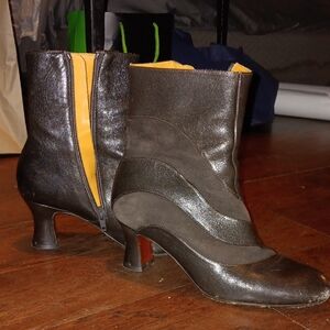 Chie Mihara Black and Brown Heeled Boots